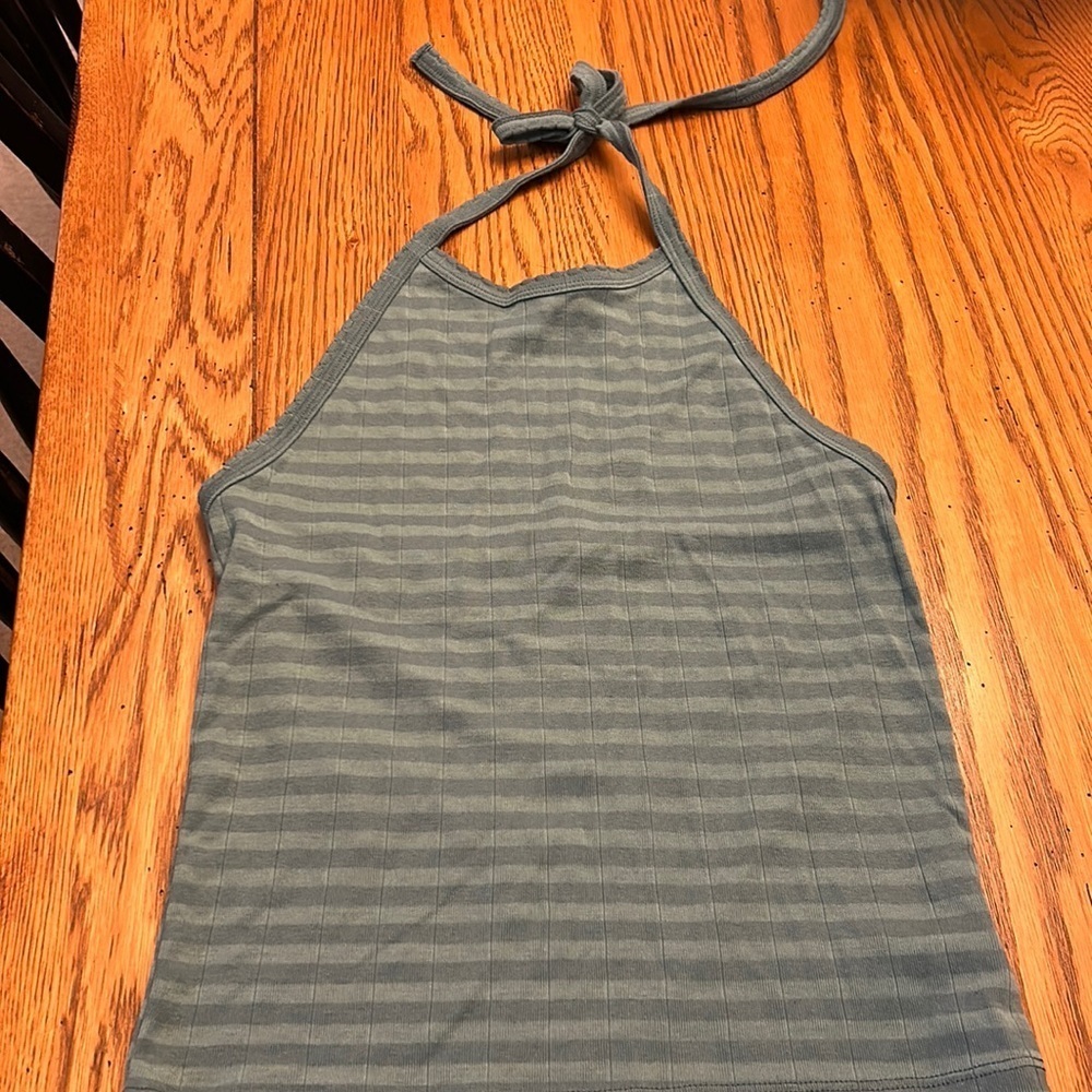 American Eagle Tank/4